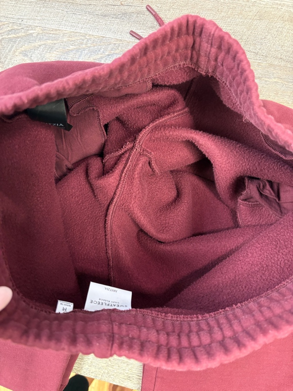 SOLD IN STORE Aritzia Sweatfleece Cozy Fleece Boyfriend Fit Wide Leg - Picture 10 of 14